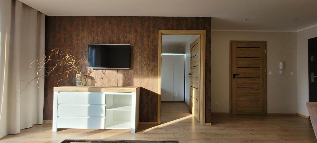Sloneczny Apartament Z Ogrodkiem 格但斯克 外观 照片